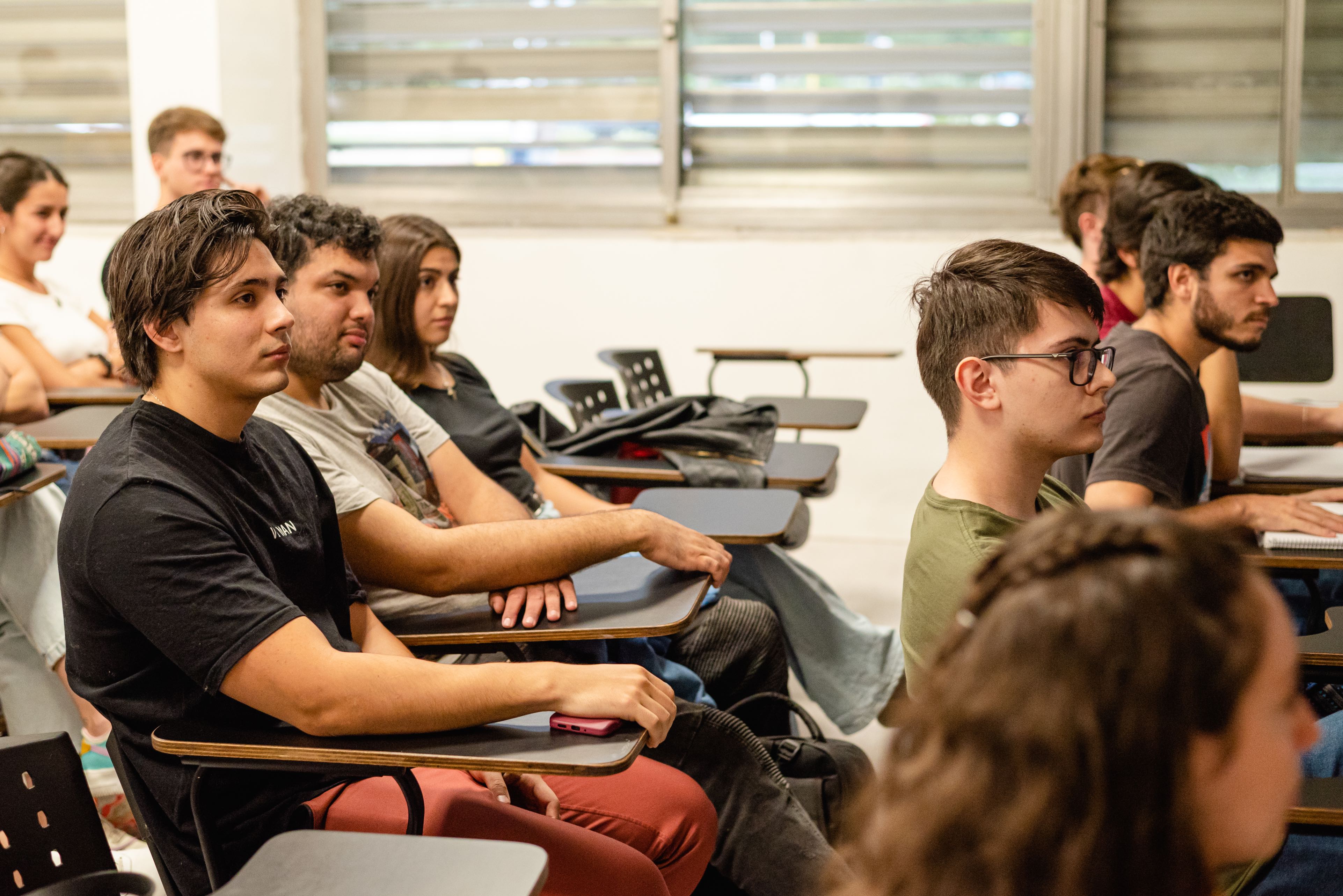 Internacionales charla