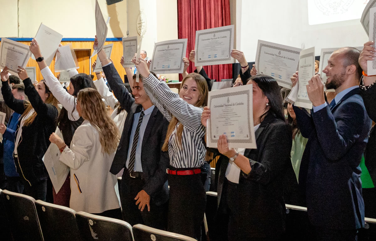 colacion diplomas abril2024 02