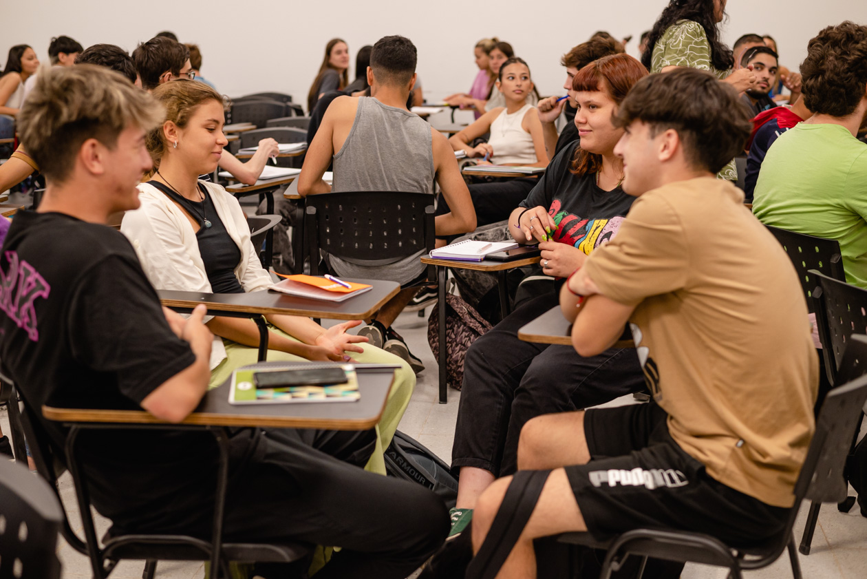 estudiantes feb 2025 13