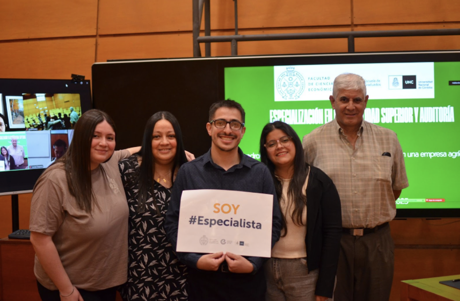 graduados defensa auditoria