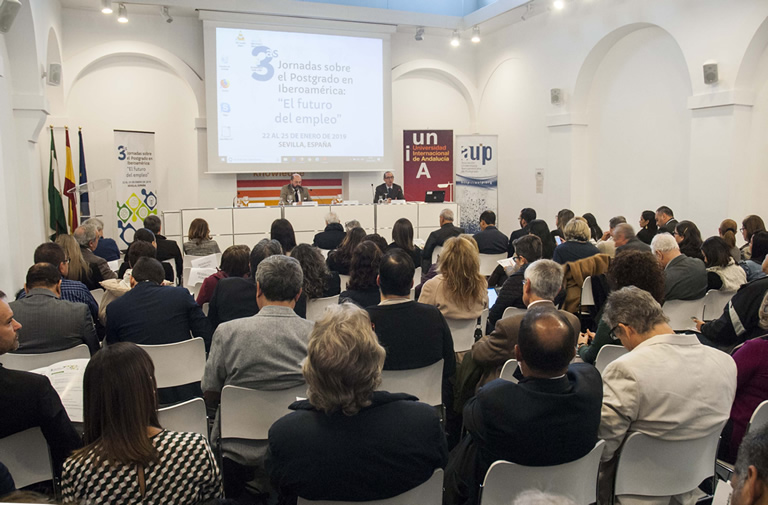 Imagen del evento sobre posgrados en Sevilla