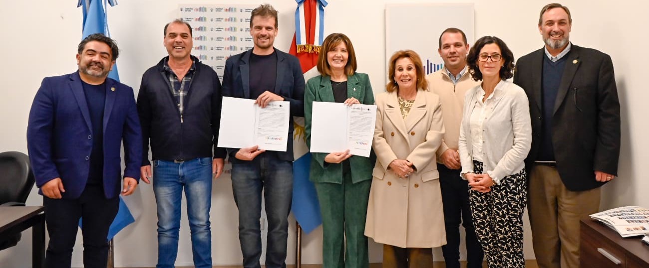 25 06 17 convenio legislatura graduados 001 1260ancho