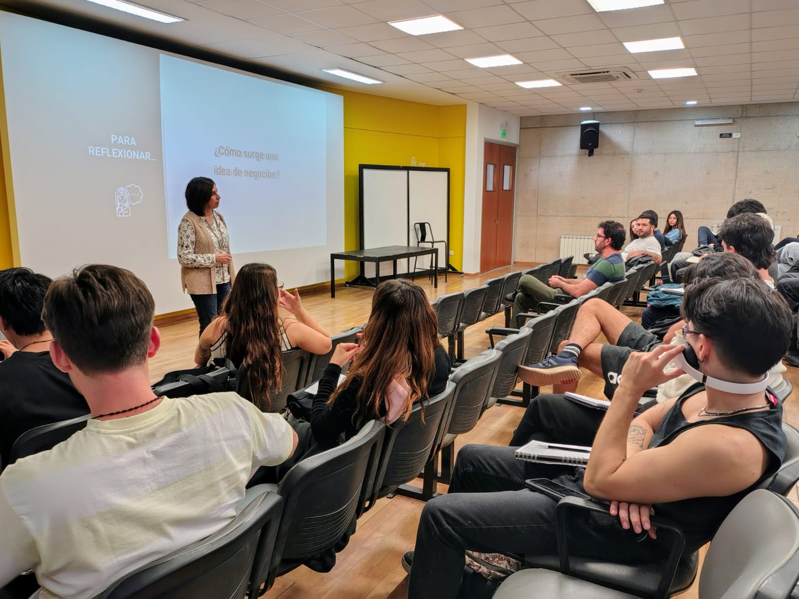 2026 taller idea emprendimiento faud red pie