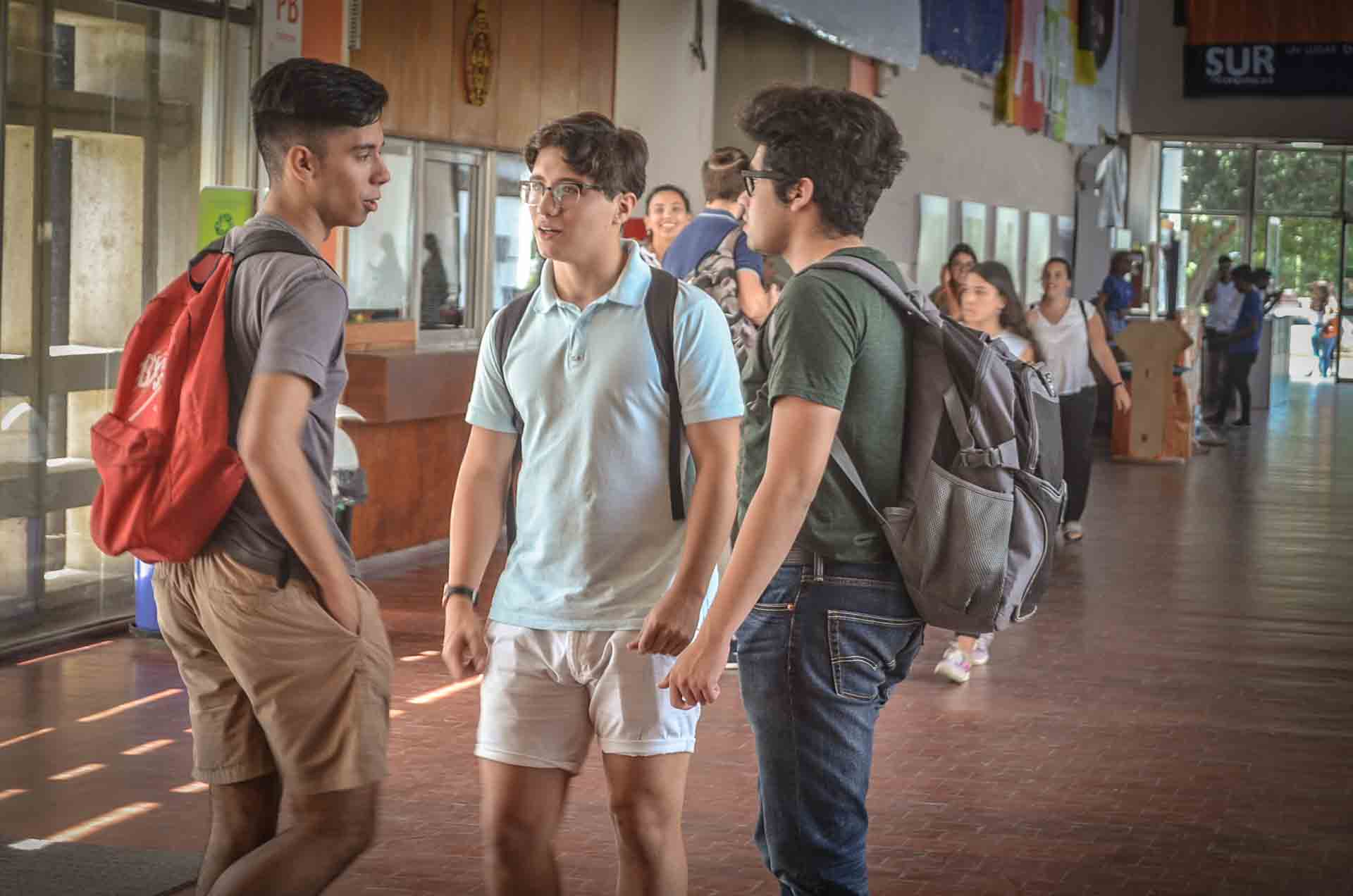 estudiantes hall 5